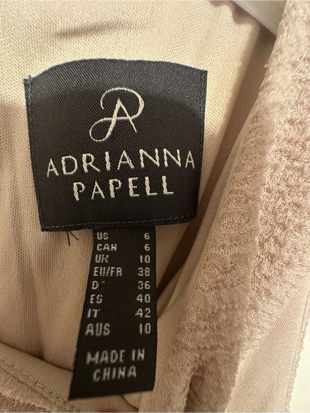 Adrianna Papell Champagne Metallic Maxi Dress Formal Evening Gown Size 6